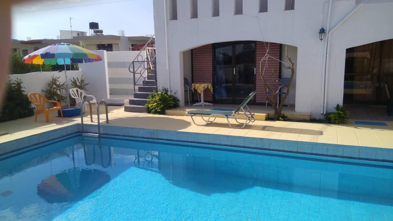 Villas Irene 5 Family Apartments Kokkini Hani Esterno foto