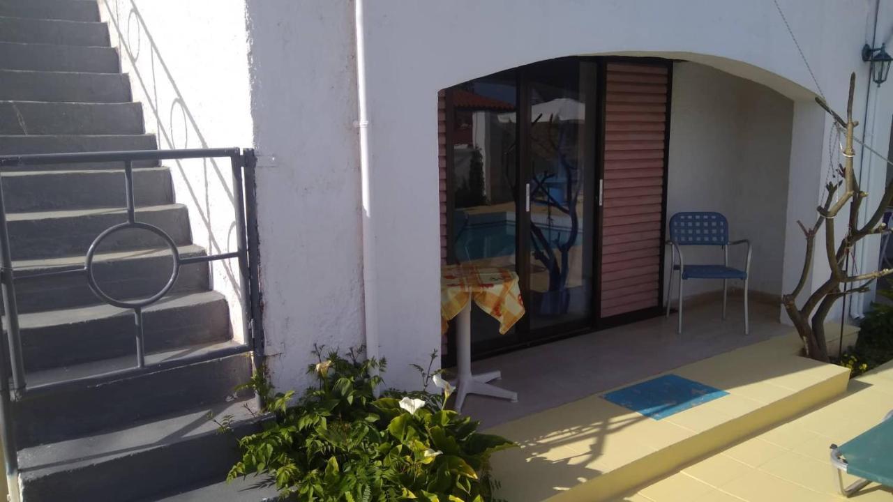 Villas Irene 5 Family Apartments Kokkini Hani Esterno foto